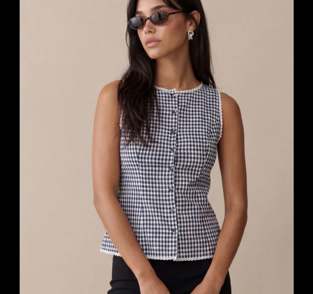 New Kourt blue & white plaid  blouse size 12